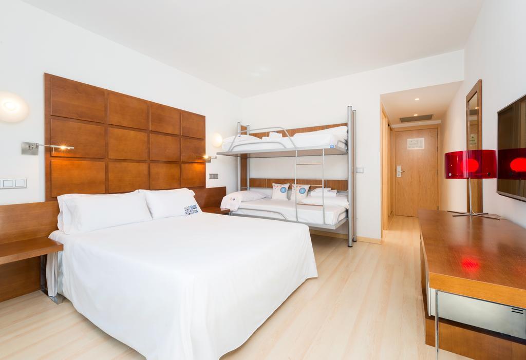 Hotel Zentral Ave Zaragoza Room photo